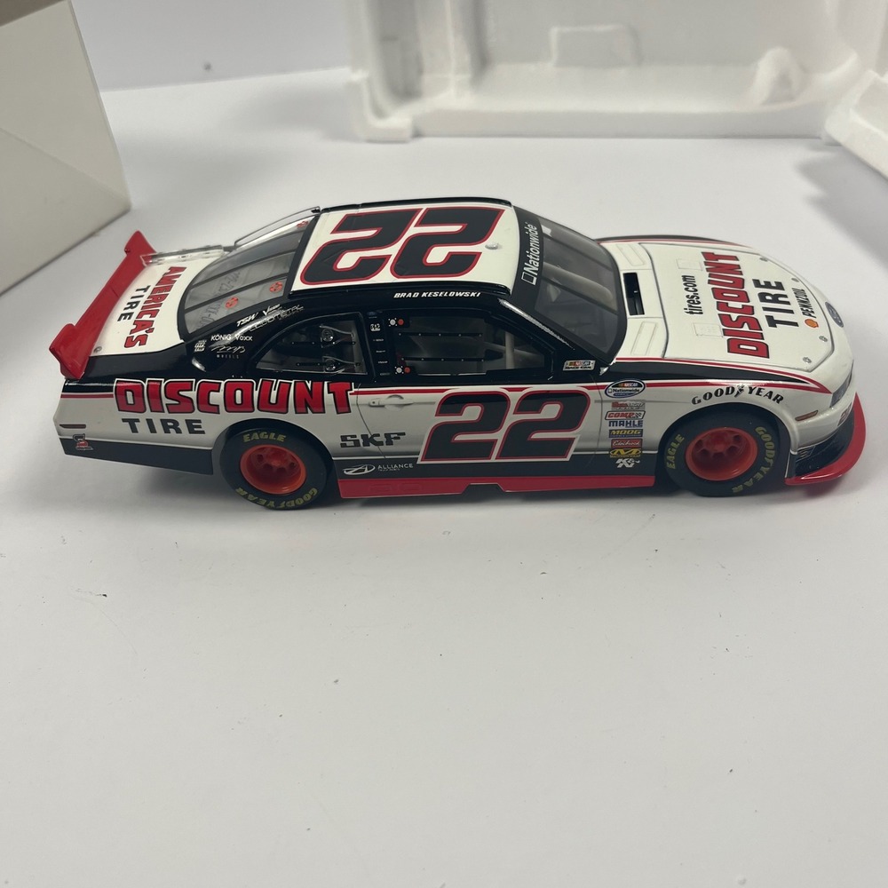 Brad Keselowski #22 Discount Tire 1:24 Diecast CIB w/ Promo Sweepstakes Letter